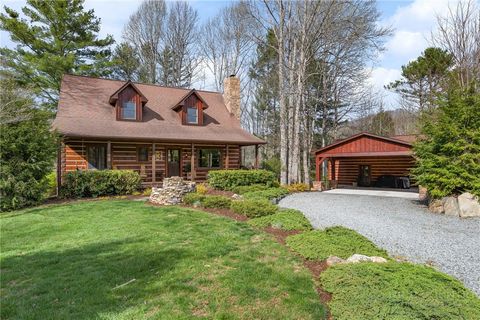Photo of 243 Riverwood Lane, Sugar Grove, NC 28679 (MLS # 261067)