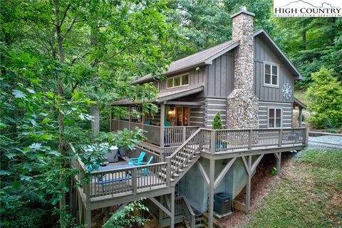 Photo of 135 Jake Trail, Vilas, NC 28692 (MLS # 255748)
