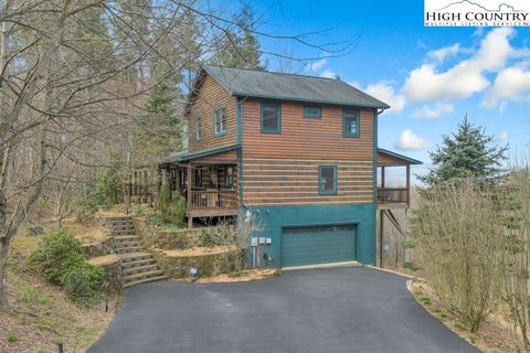 Photo of 672 Kalmia Lane, Boone, NC 28607 (MLS # 260406)