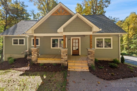 Photo of 144 Warbler Way, Boone, NC 28607 (MLS # 263698)