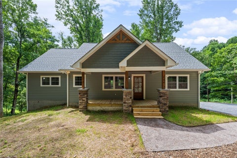 Photo of 144 Warbler Way, Boone, NC 28607 (MLS # 263698)