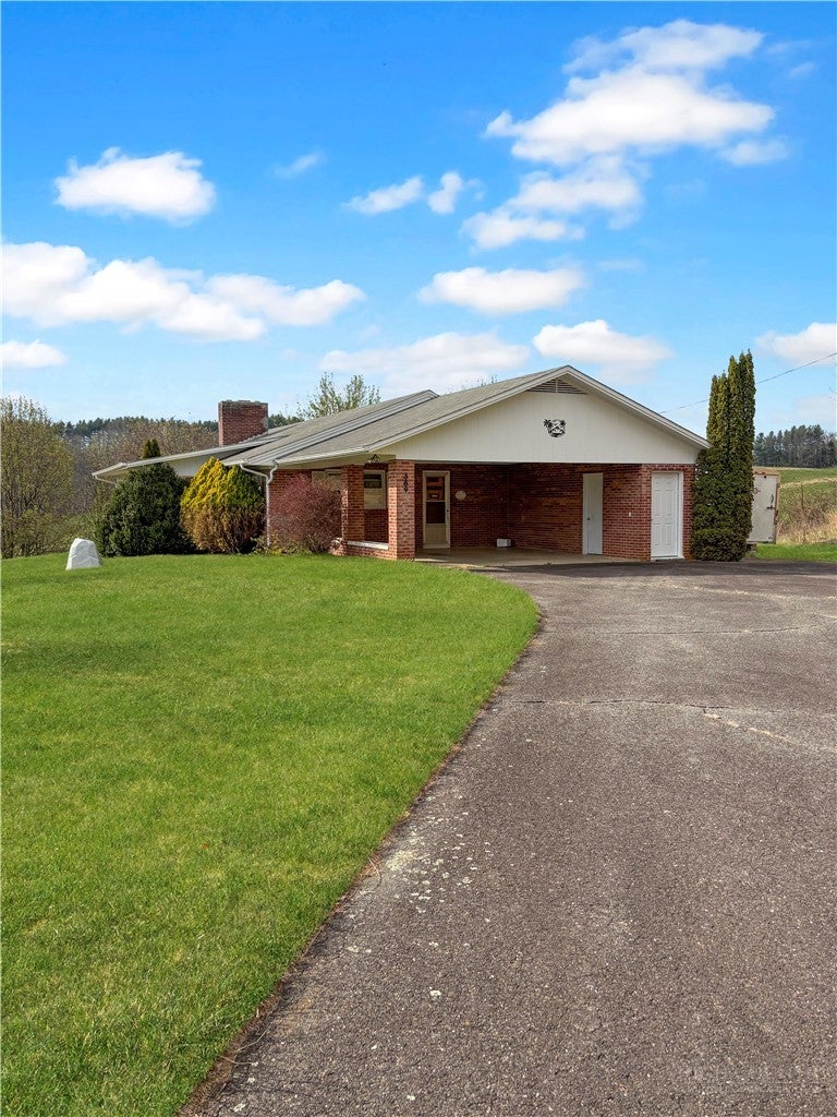 389 Chestnut Hill Road