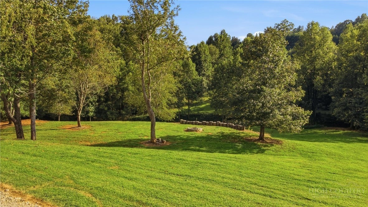 279 Rocky Top Acres Road