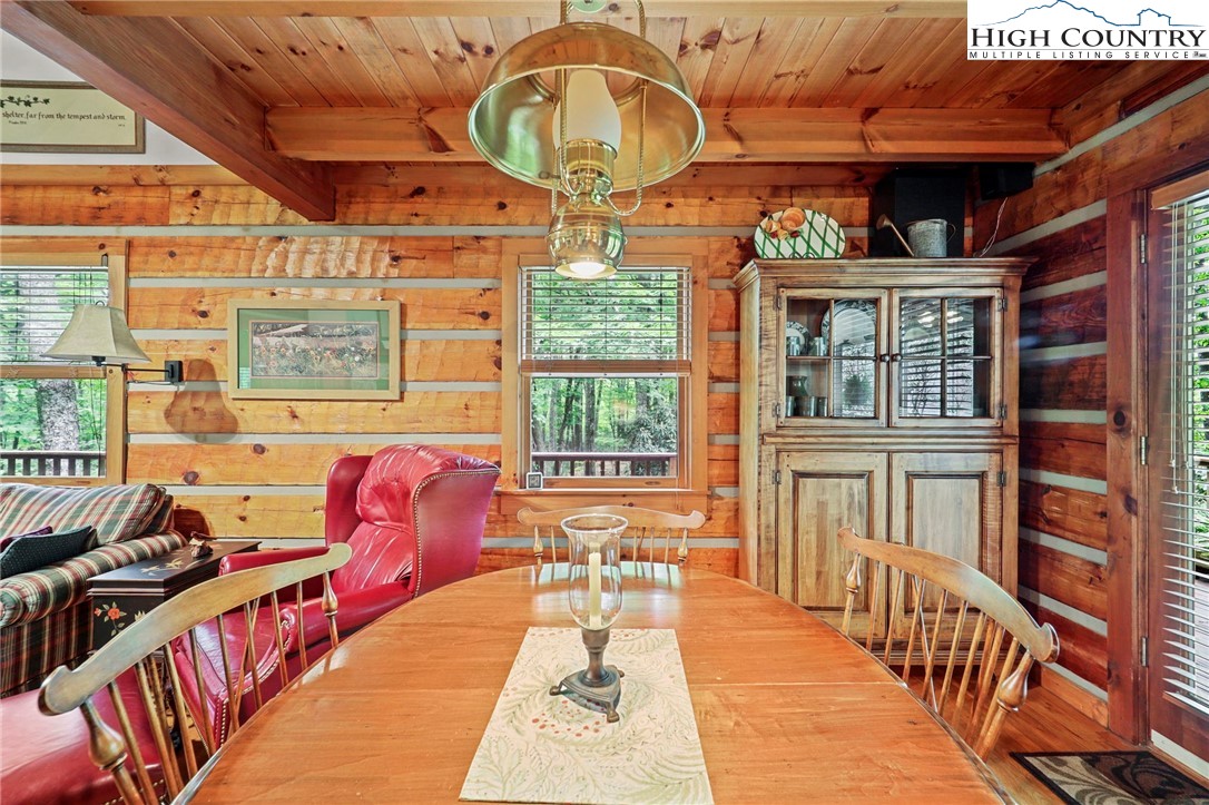 Fleetwood, North Carolina 28626, United States, 2 Bedrooms Bedrooms, ,2 BathroomsBathrooms,Residential,Active,189841