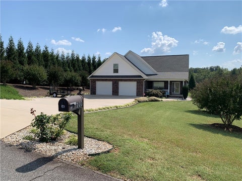 Photo of 100 Rivercliff Drive, Hudson, NC 28638 (MLS # 264264)