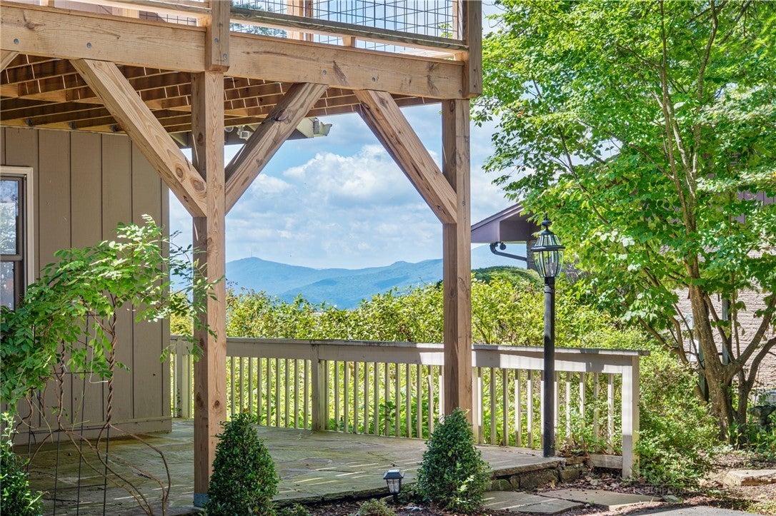 561 Green Hill Circle