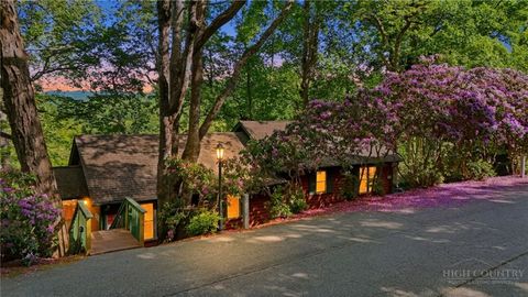 Photo of 140 Lindale Ridge #504, Boone, NC 28607 (MLS # 261899)