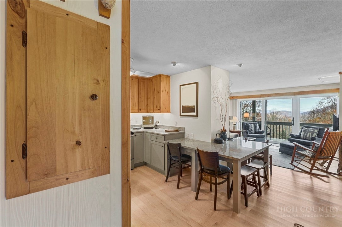 161 Skyleaf Drive E19