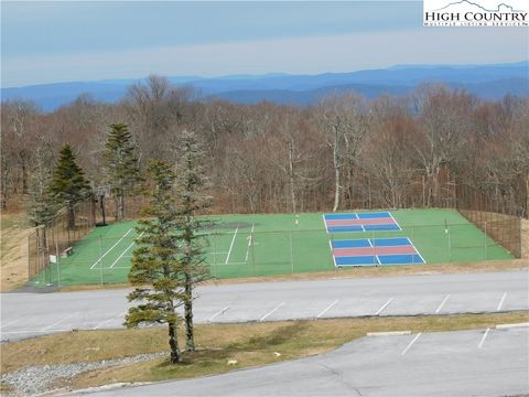 A home in Beech Mountain