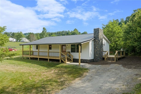 Photo of 1925 Nettle Knob Road, West Jefferson, NC 28694 (MLS # 262399)