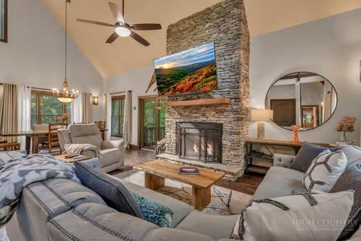65 Beaver Dam Road