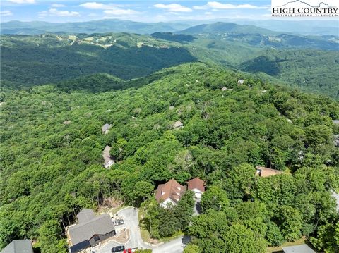 A home in Beech Mountain