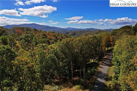 Photo of C-89 Smoke Rise Drive, Banner Elk, NC 28604 (MLS # 257618) Photo of C-89 Smoke Rise Drive, Banner Elk, NC 28604 (MLS # 257618)