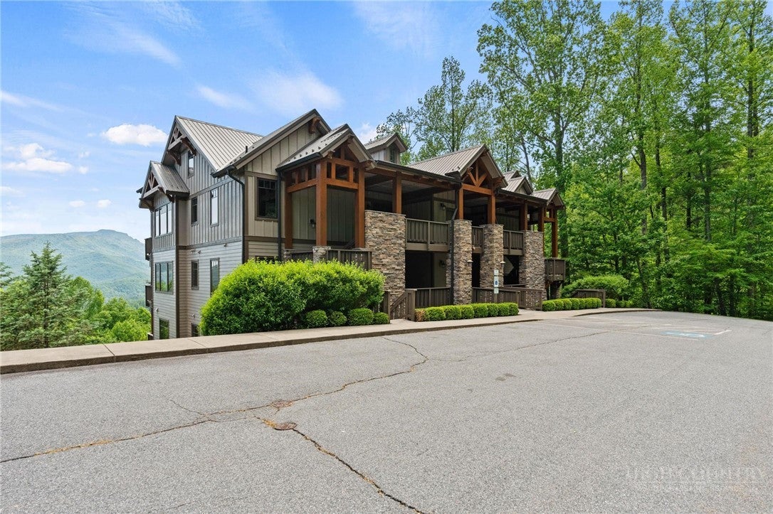 142 Evening View Lane CA3