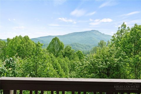Photo of 142 Evening View Lane #CA3, Boone, NC 28607 (MLS # 262131)
