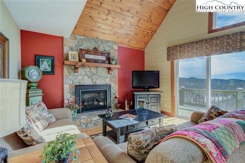 Photo of 168 Grovers Knob, Blowing Rock, NC 28605 (MLS # 254060)