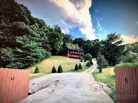 Photo of 4271 Old Field Creek Road, Grassy Creek, NC 28631 (MLS # 264942)