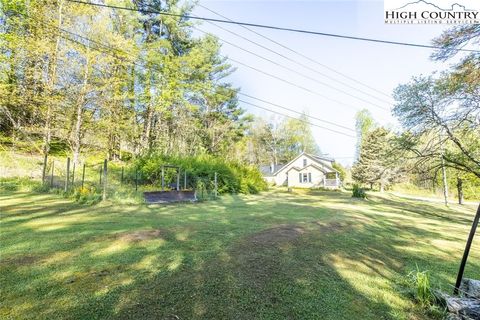 A home in Deep Gap