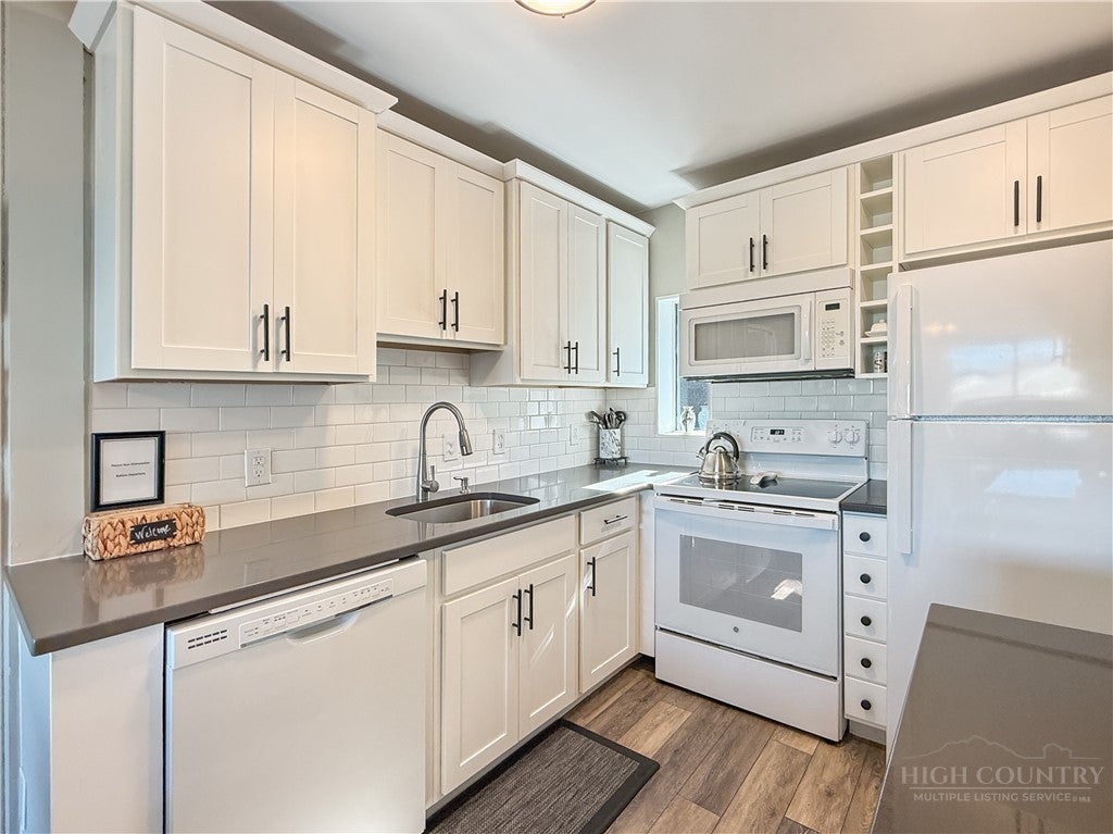 367 Skyleaf Drive D12