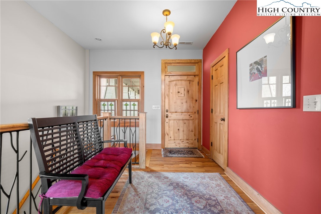 1690 Evergreen