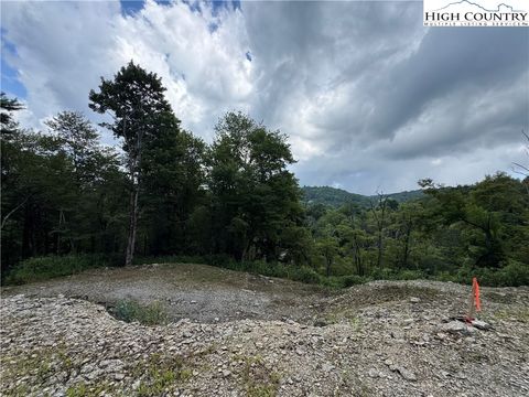 Photo of TBD Wyeth Drive, Blowing Rock, NC 28605 (MLS # 257915)