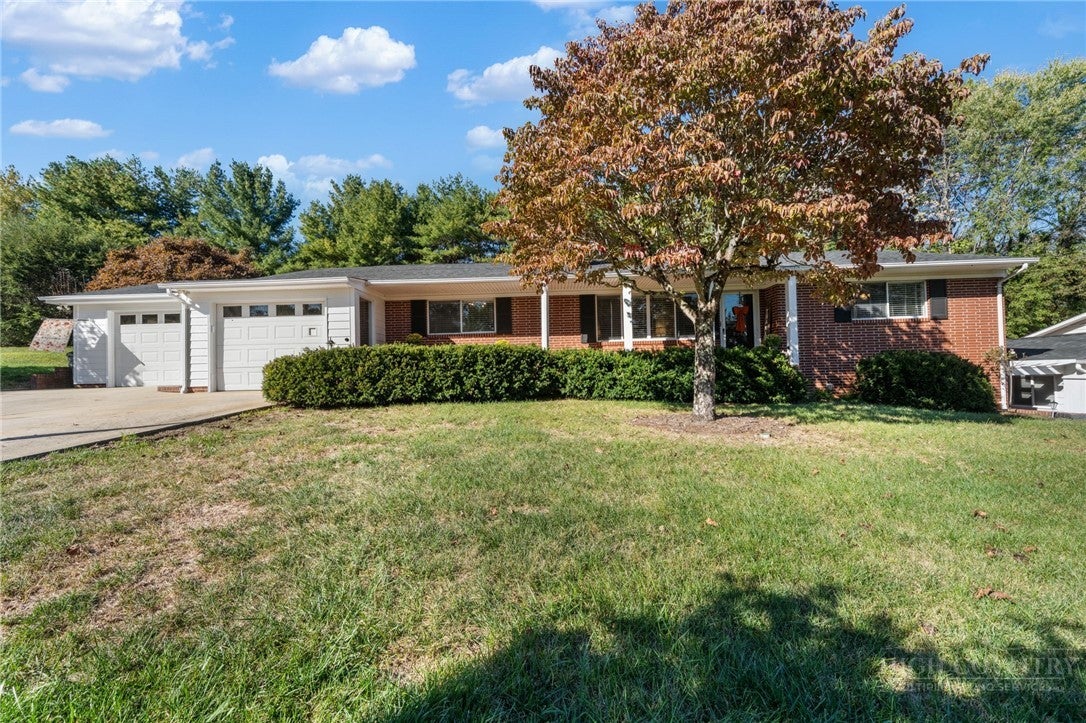 111 SE Eastwood Park Drive