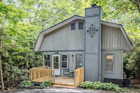 Homes For Sale - 203 Elderberry Loop<br/> Avery County, Newland, NC 28657