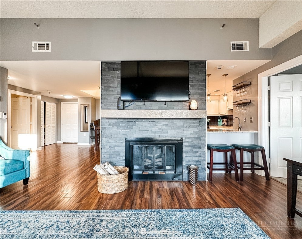 303 Sugar Top Drive 3329