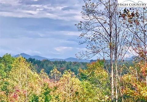 Photo of Lot 44 Round Mountain Parkway, Lenoir, NC 28645 (MLS # 259346)