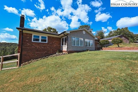 Photo of 162 Carrie Dillard Road, West Jefferson, NC 28694 (MLS # 258087)