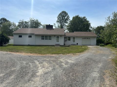 Photo of 397 US Hwy 221 South Highway, Sparta, NC 28675 (MLS # 262057)