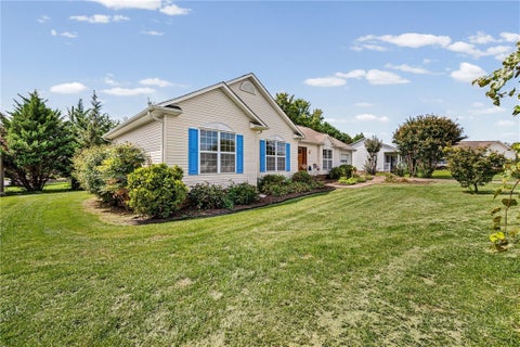 Photo of 103 Blairfield Court, North Wilkesboro, NC 28659 (MLS # 264246)