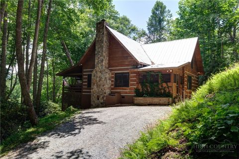Photo of 270 Bentley Road, Sugar Grove, NC 28679 (MLS # 261854)
