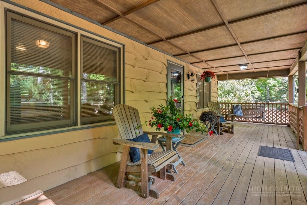 461 Galax Circle
