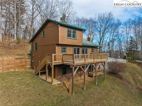Photo of 276 Storie Road, Boone, NC 28607 (MLS # 259389)