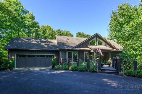 Photo of 153 Andrea Lane, Blowing Rock, NC 28605 (MLS # 264506)