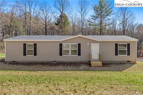 Photo of 251 Center Lane, Thurmond, NC 28683 (MLS # 259195)