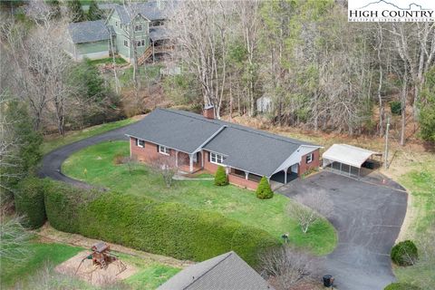 Photo of 154 Alton Lane, Boone, NC 28607 (MLS # 260396)
