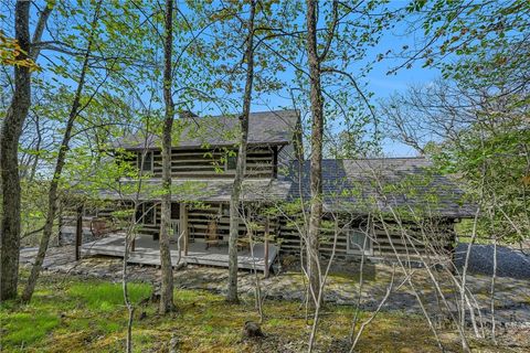 Photo of 143 Sundance Road, Todd, NC 28684 (MLS # 261843)