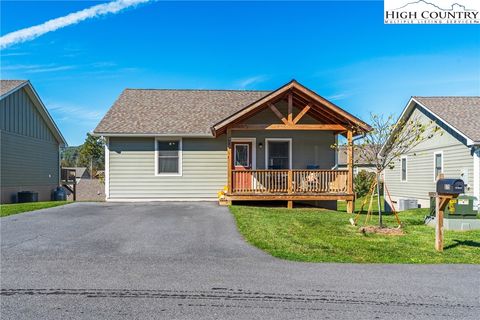 Photo of 575 Townhomes Place #34, Boone, NC 28607 (MLS # 258223)