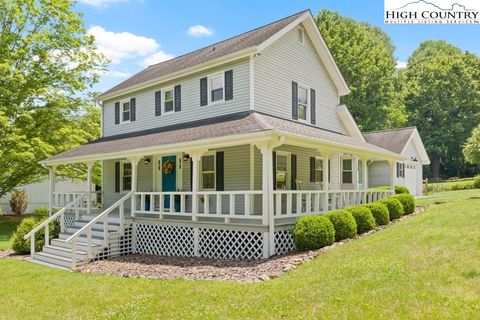 Photo of 125 Schaffer Road, Boone, NC 28607 (MLS # 256504) Photo of 125 Schaffer Road, Boone, NC 28607 (MLS # 256504)