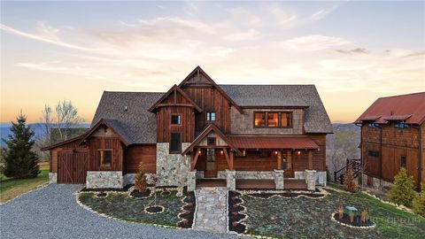 Photo of 13 Eagle Meadow Path, Banner Elk, NC 28604 (MLS # 261199)
