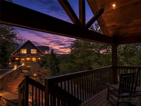 Photo of 371 Green Hill Woods, Blowing Rock, NC 28605 (MLS # 261645)