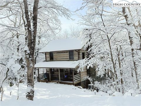 Photo of 1411 Homestead Road, Todd, NC 28684 (MLS # 259511)