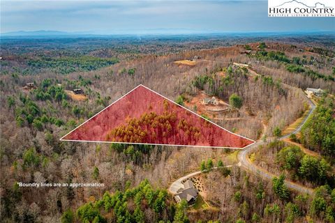 Photo of 140 Johns Ridge Parkway, Lenoir, NC 28534 (MLS # 260666)