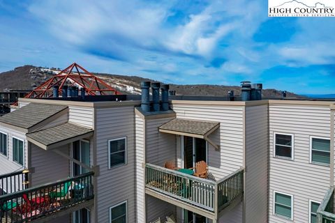 A home in Beech Mountain