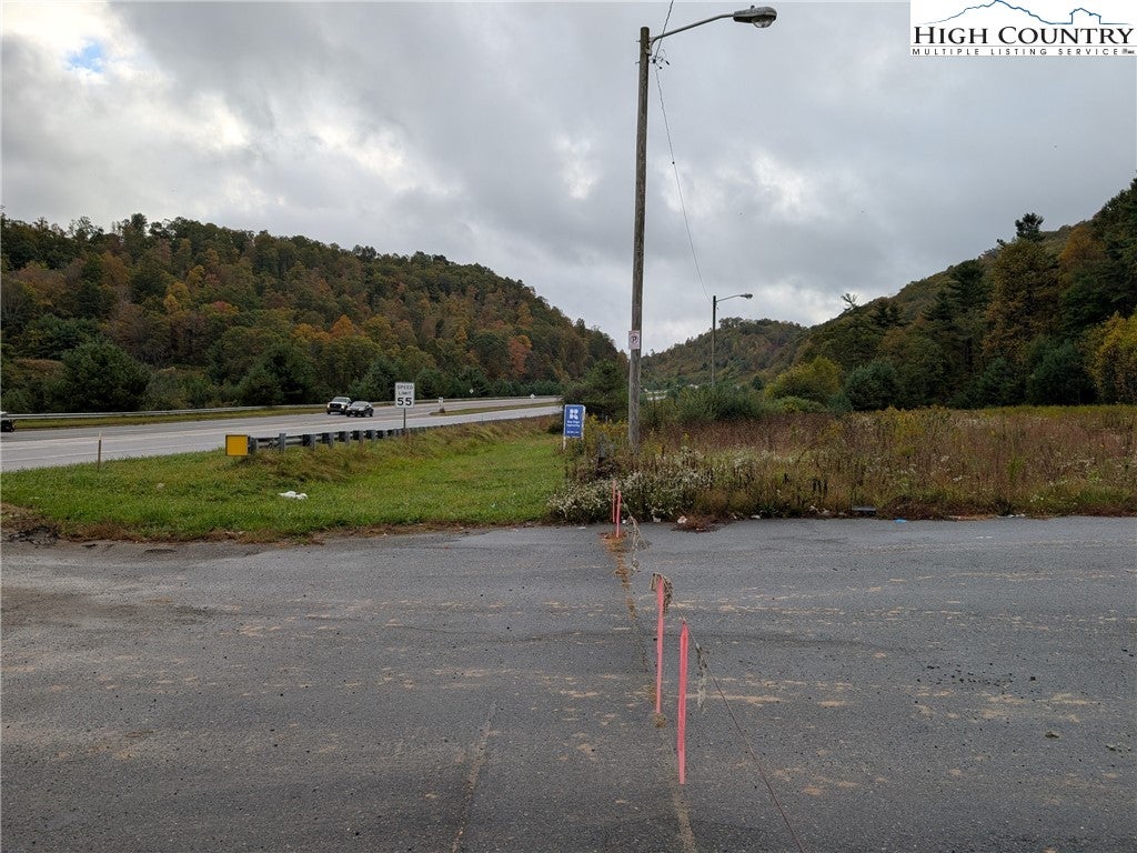 2704 S US Hwy. 421