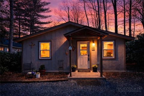 Photo of 123 Whispering Pine Loop, Newland, NC 28657 (MLS # 261185)