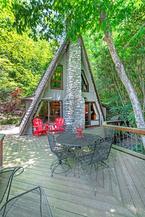 Photo of 268 Cherry, Boone, NC 28607 (MLS # 261966)