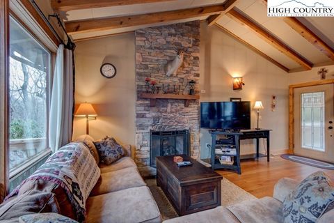 Photo of 570 Galax Circle, Blowing Rock, NC 28605 (MLS # 258179)